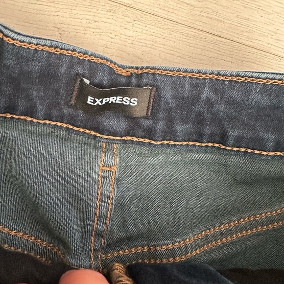 Express Curvy Skinny High Rise jeans - Picture 3 of 5